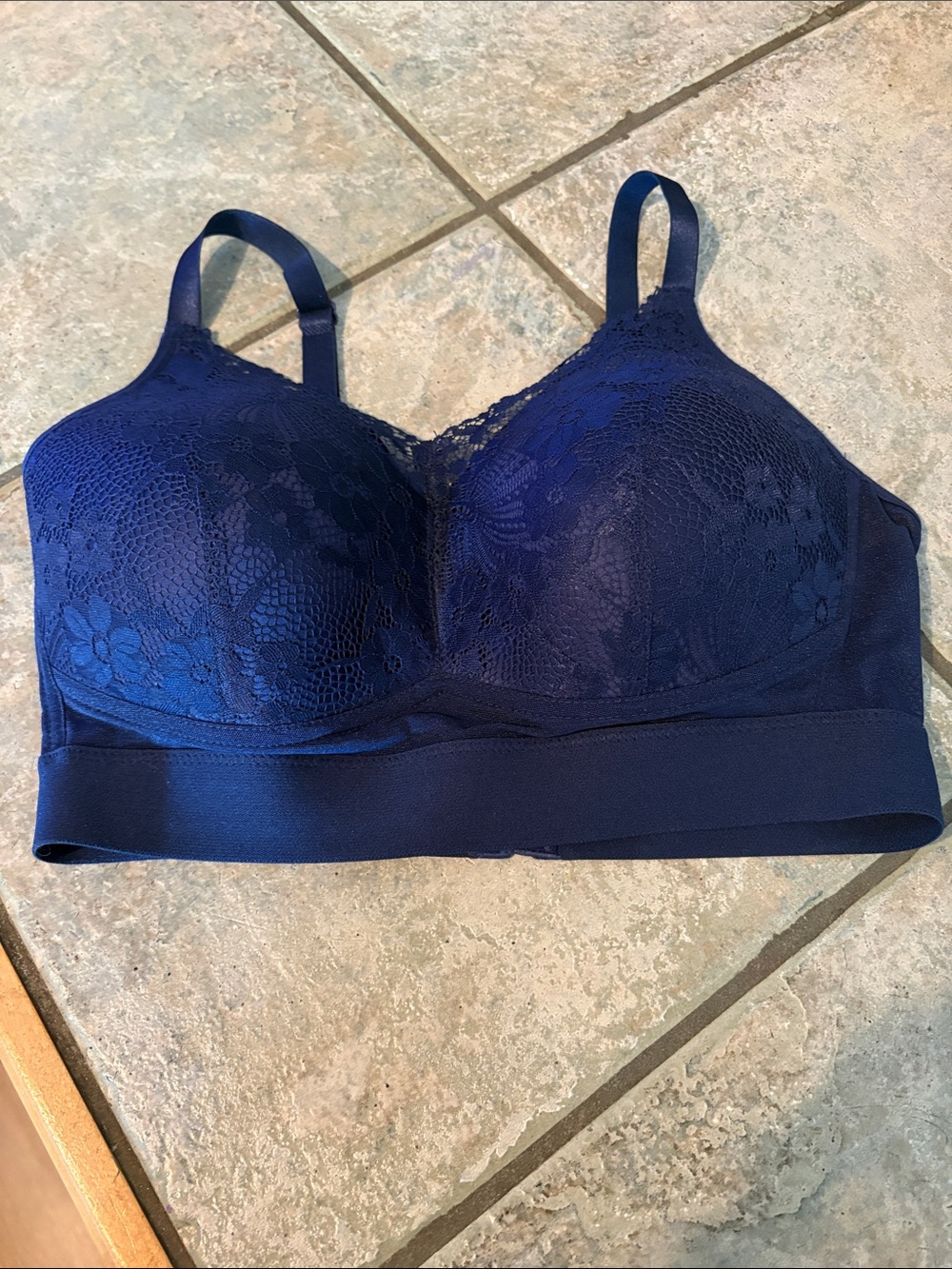 Rhonda Shear Lace-Trim Wireless Bralette - Navy NEW